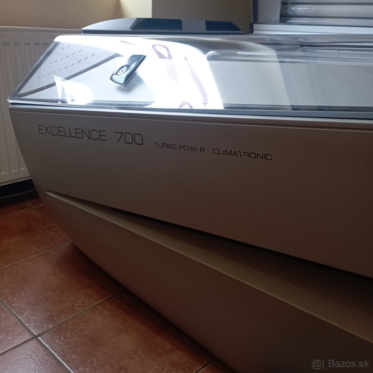 Predám ležaté solárium značky Ergoline - 2