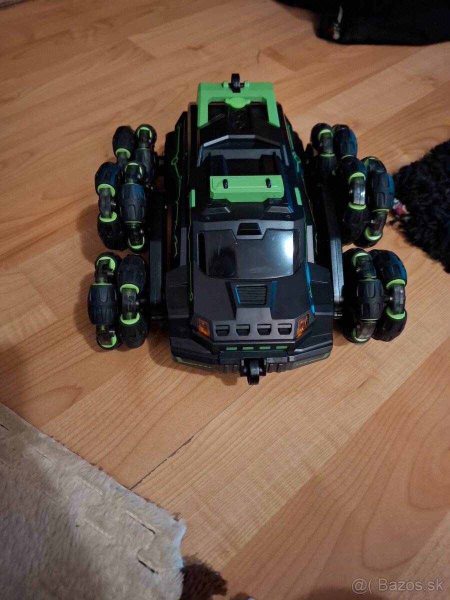 Autíčko na ovládanie - 2