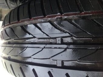 Ponúkam letné Pneu 195/65r15 6/7mm - 2