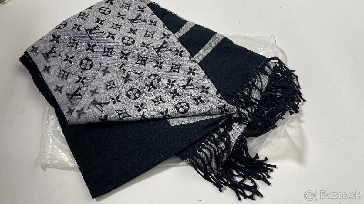 Louis Vuitton Šál - 2
