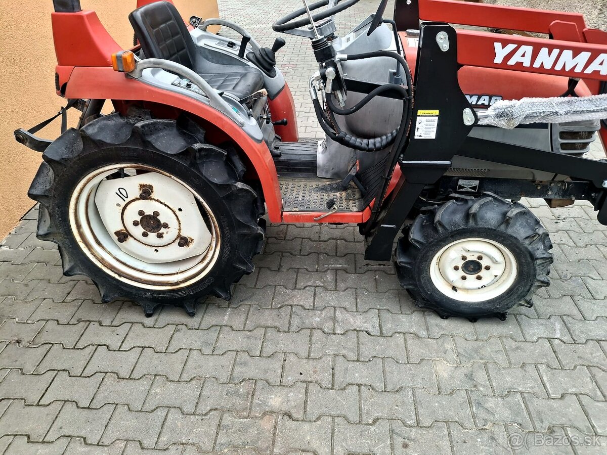Malotraktor Yanmar AF17 nakladač - 2