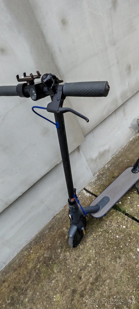 Elektrická kolobežka - 2