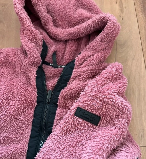 Fluffy mikina Calvin Klein vel.M - 2