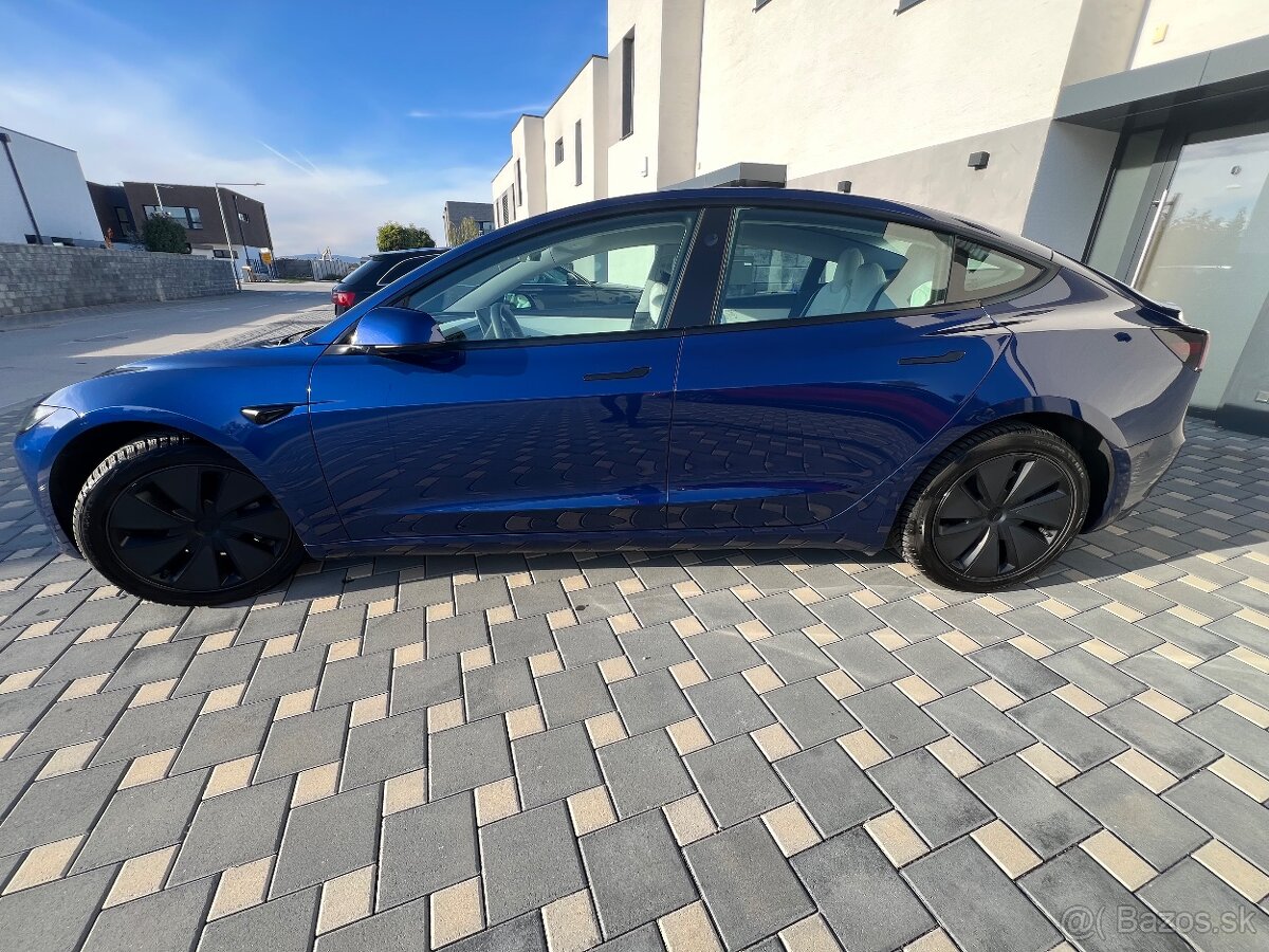 Tesla model 3 SR RWD 2024 - 2