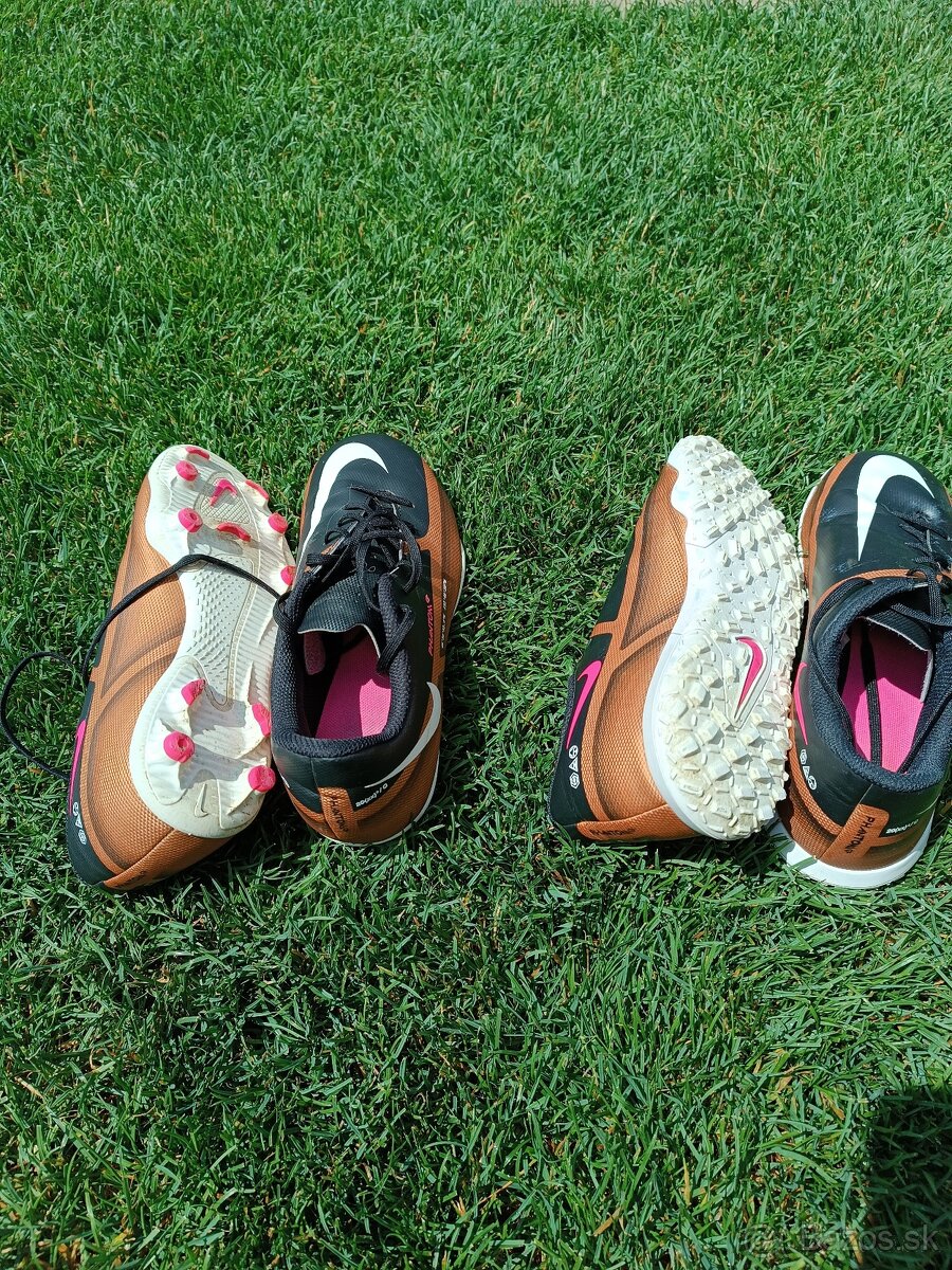 Kopačky a halovky NIKE 36,5 - 2