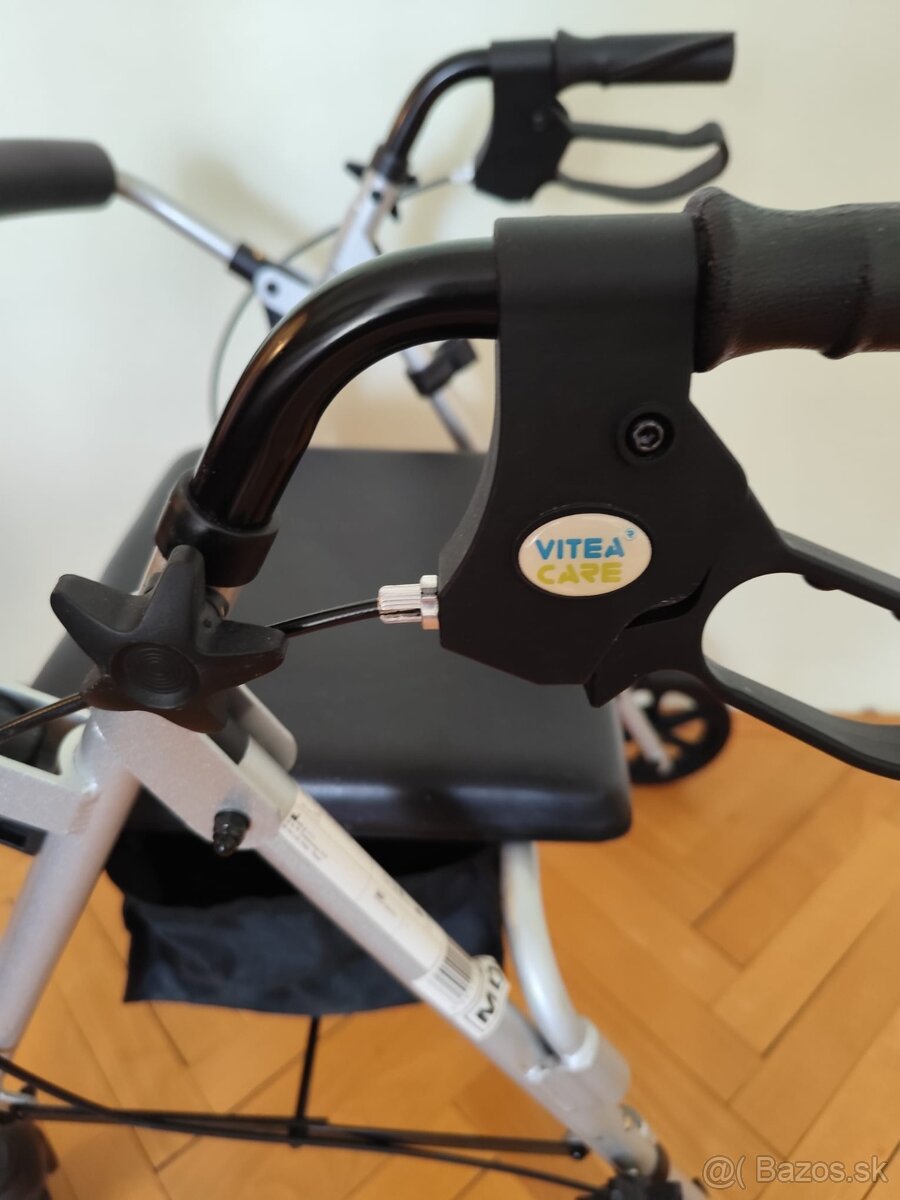 Pojazdné chodítko pre seniorov - 2