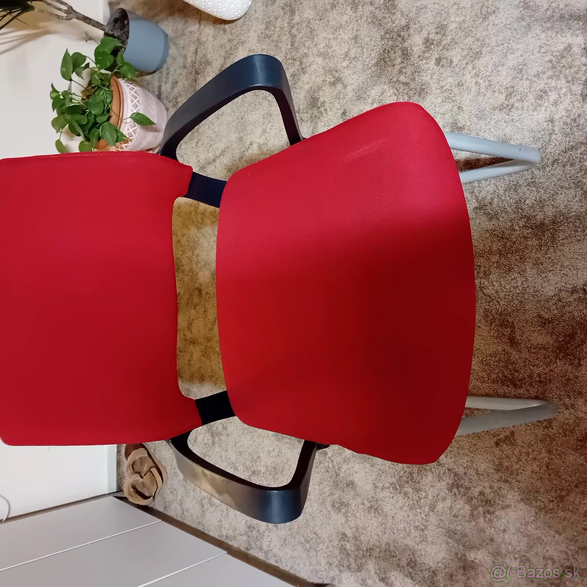 Predám konferenčné stoličky. - 2