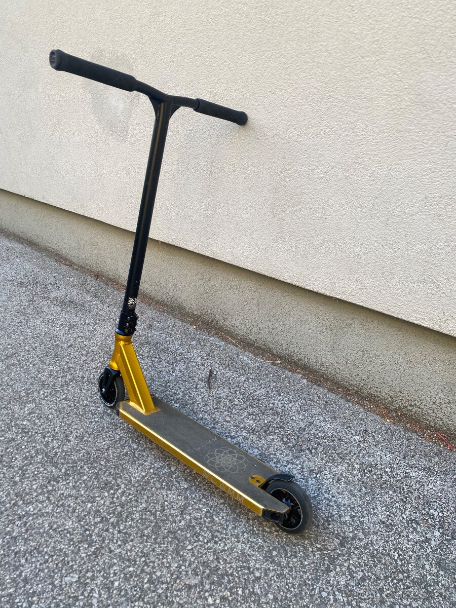 SLAMM Assault V5 Pro Scooter - 2