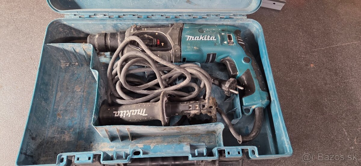 Makita HR2470 - 2