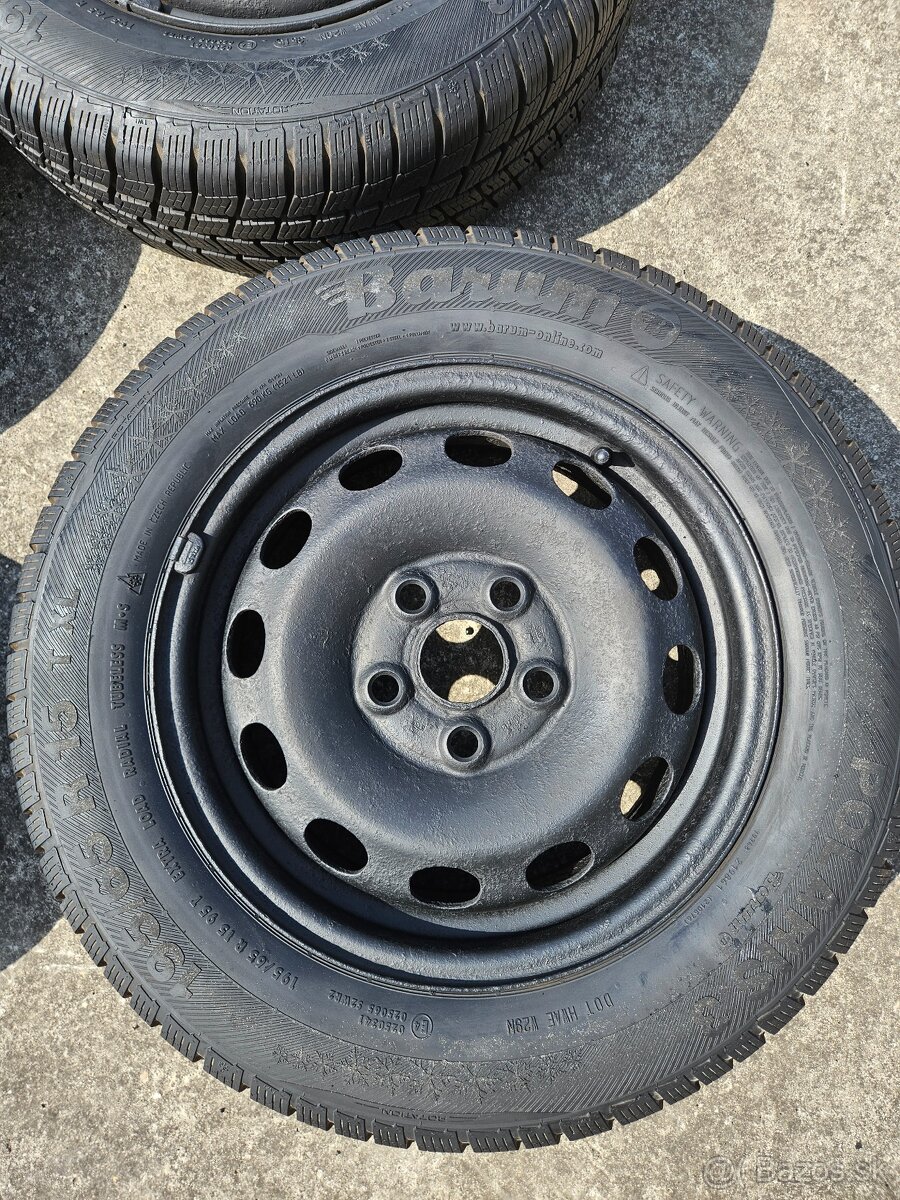 Predam zimne pneumatiky 195/65 R15 - 2