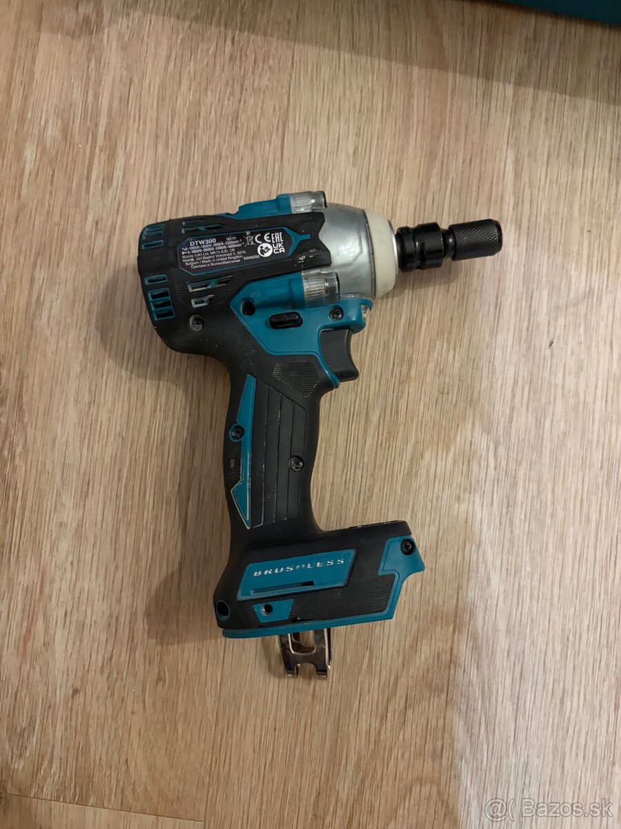 Makita DTW300 - 2