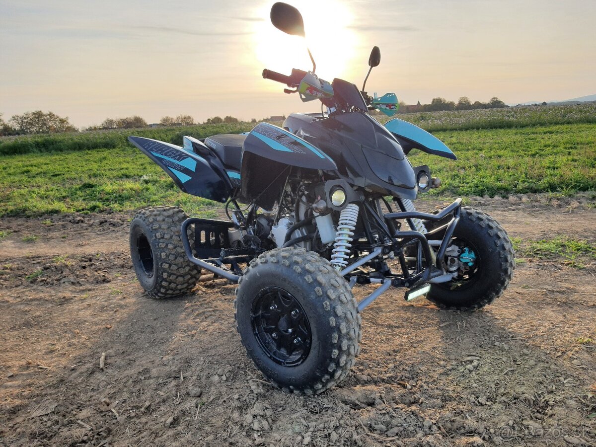 Access Tomahawk 400