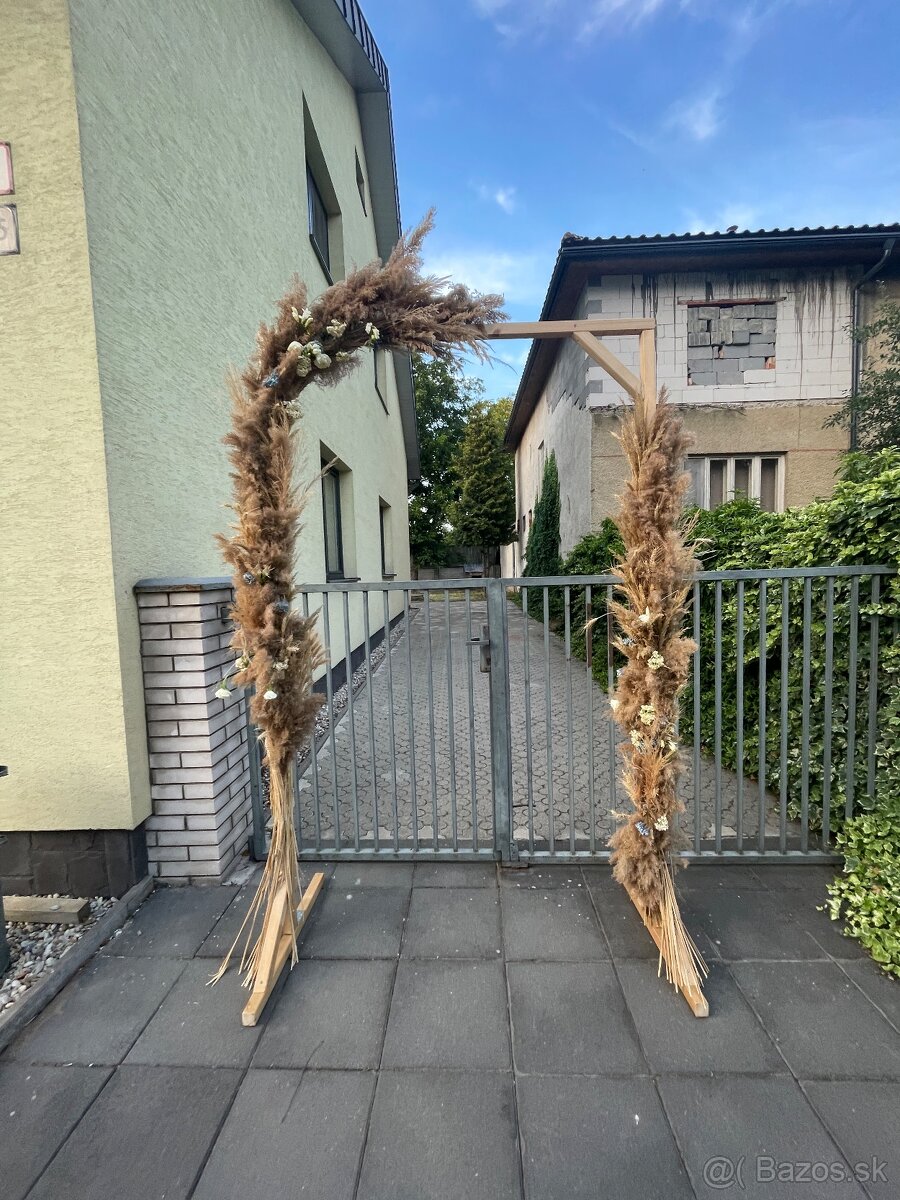Svadobný oblúk - 2
