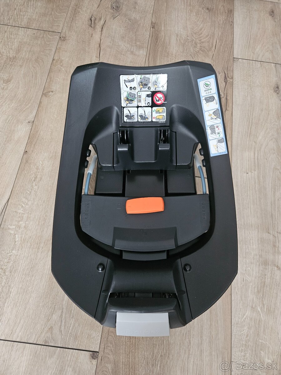 Vajíčko so základňou Cybex Aton 5 - 2