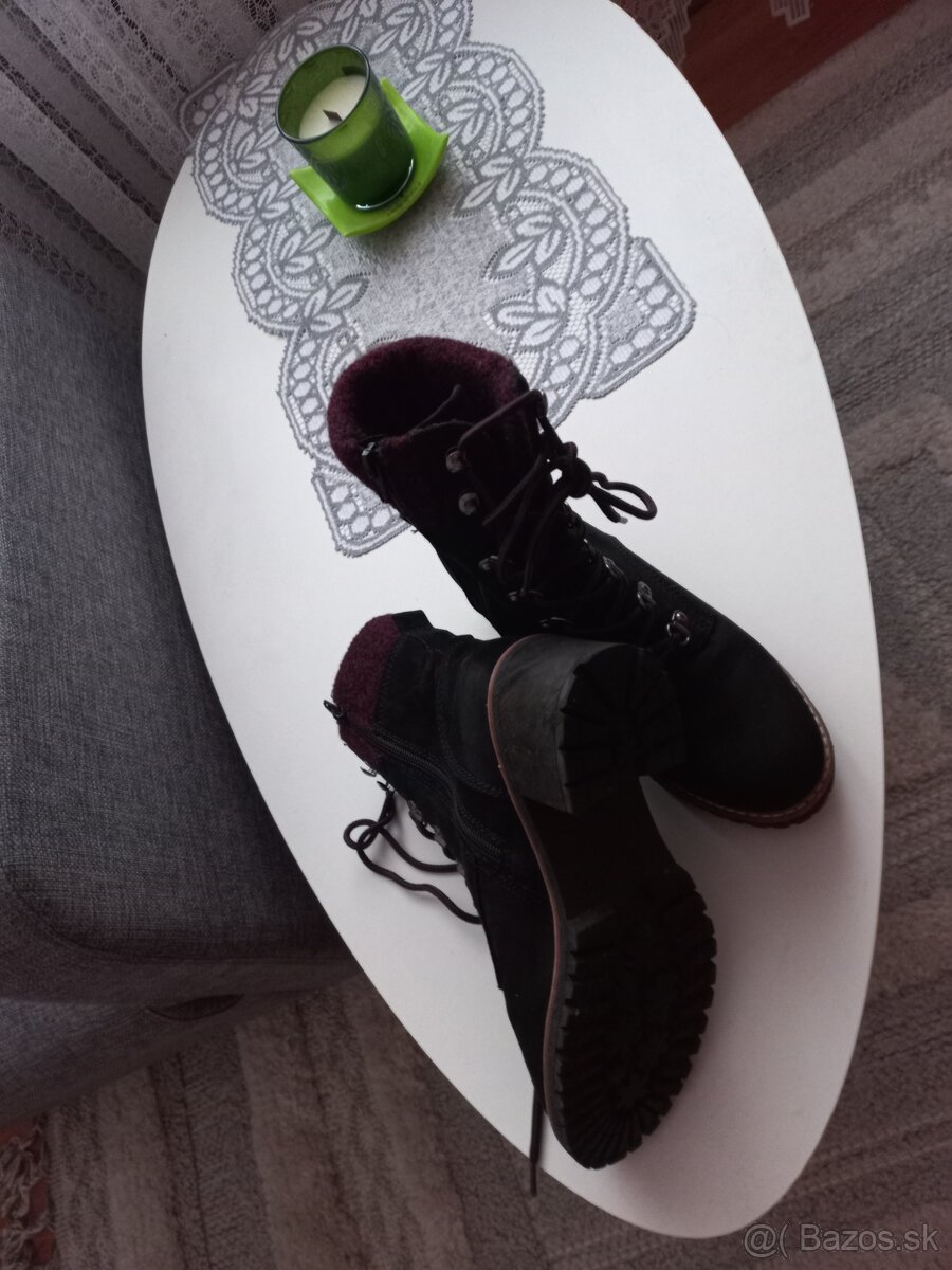 Damske cierne kotniknikove topanky c38 - 2