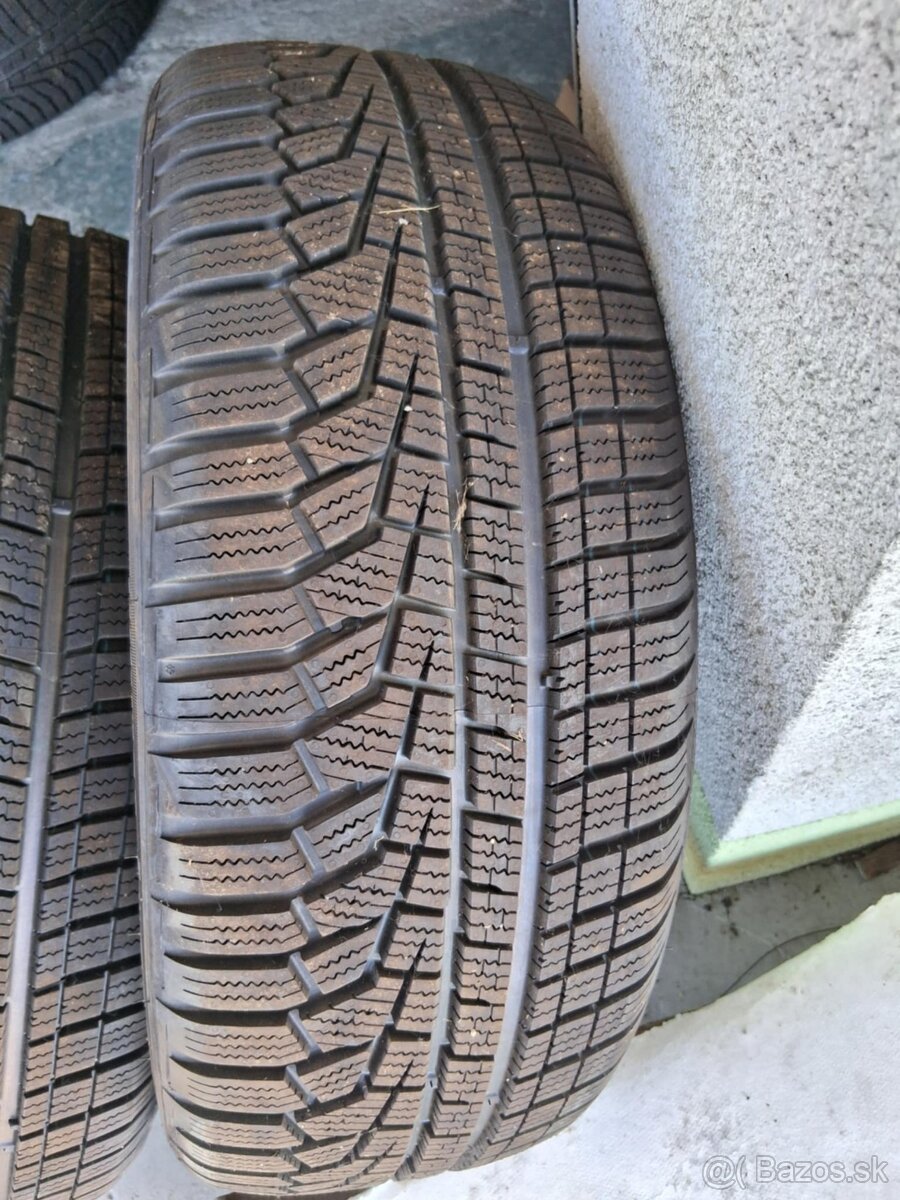 Hankook 205/55 R17 91 H Zimné - 2