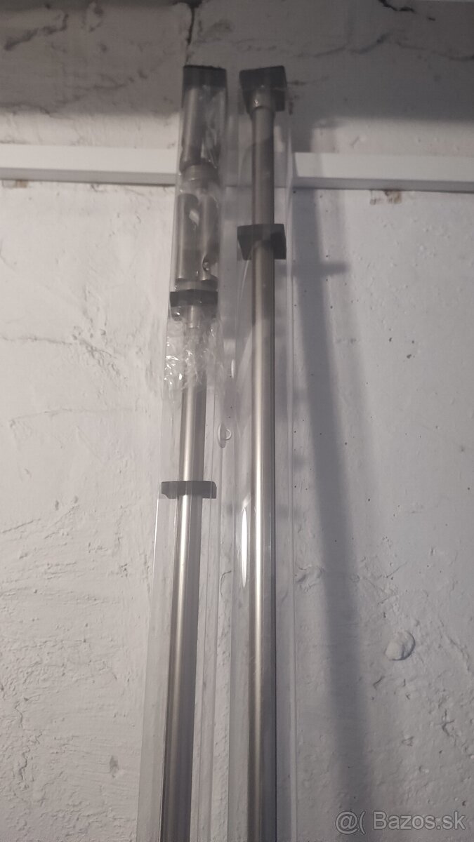 Kovovy zaves novy - 2