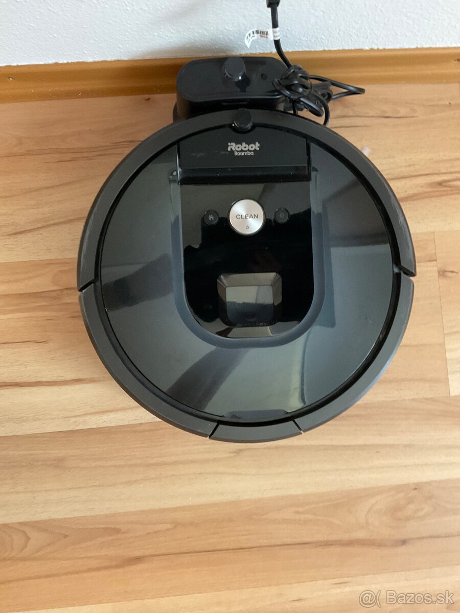 PREDÁM Robotický vysávač iRobot Roomba 981 - 2