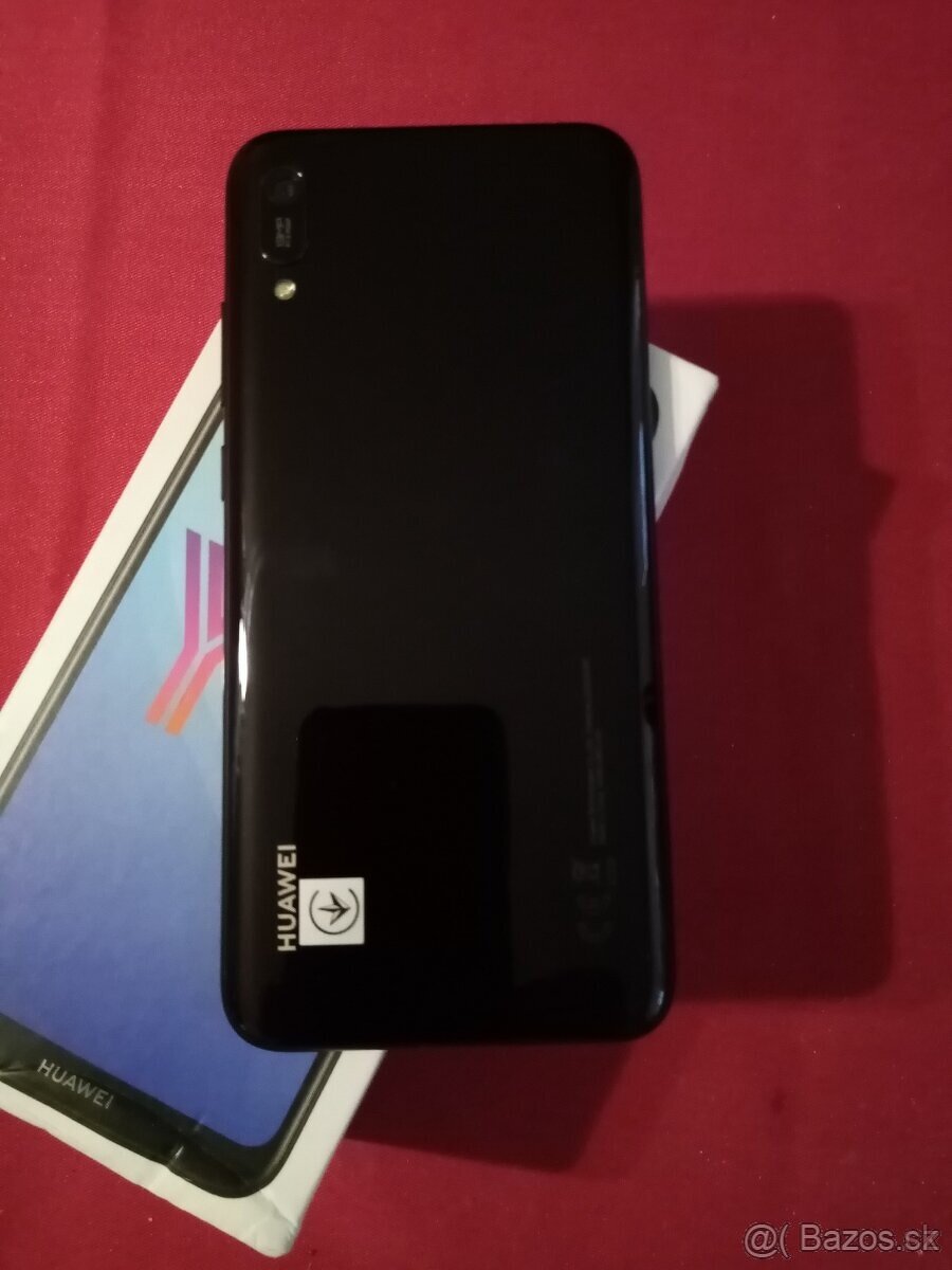 HUAWEI Y6 2019. - 2