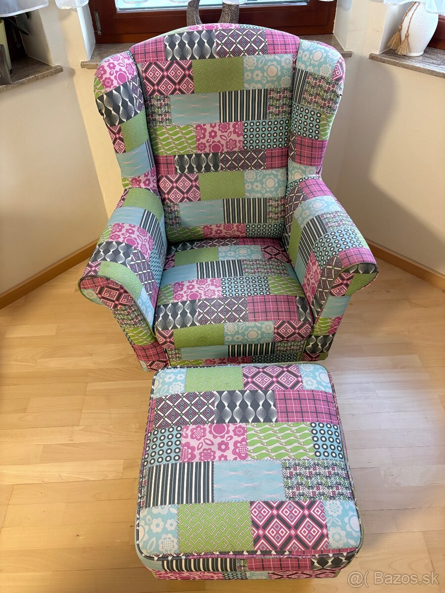 Kreslo s taburetkou - 2