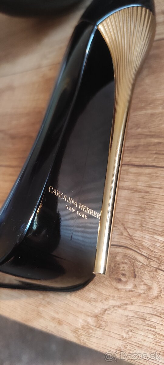 Carolina Herrera Eau De Parfum - 2