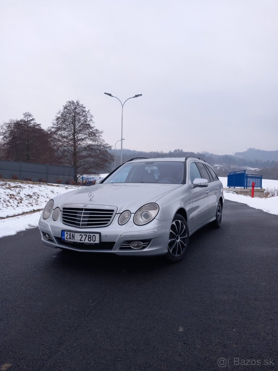 Mercedes-Benz E 320 CDI 4MATIC W211 - 2