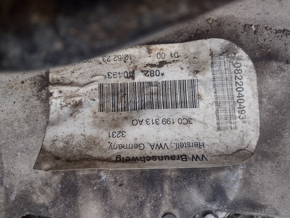 NAPRAVNICA PREDNÁ TIGUAN - 2