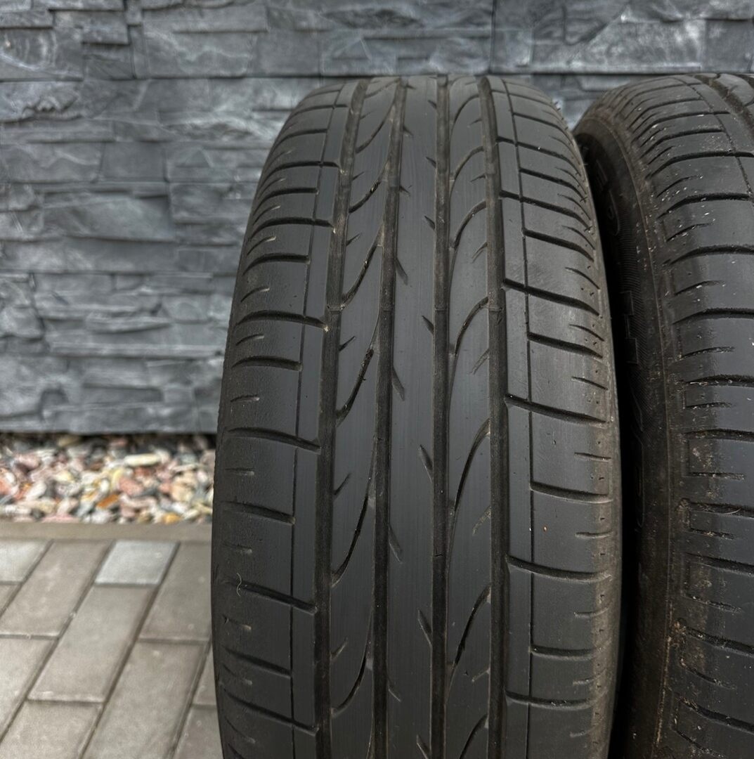 2ks pneu Bridgestone 215/65/16 98H - 2