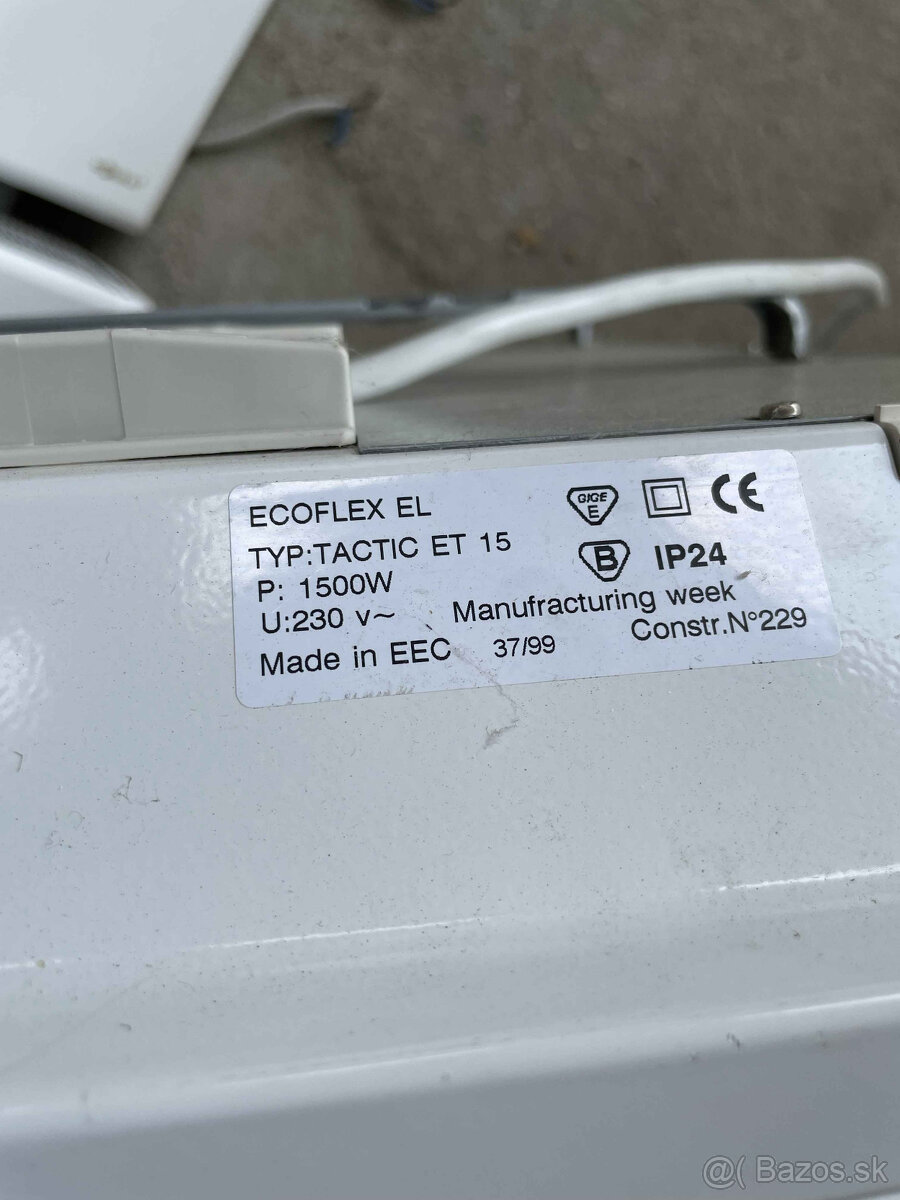 Elektrický ohrievač-radiator 1500W - 2