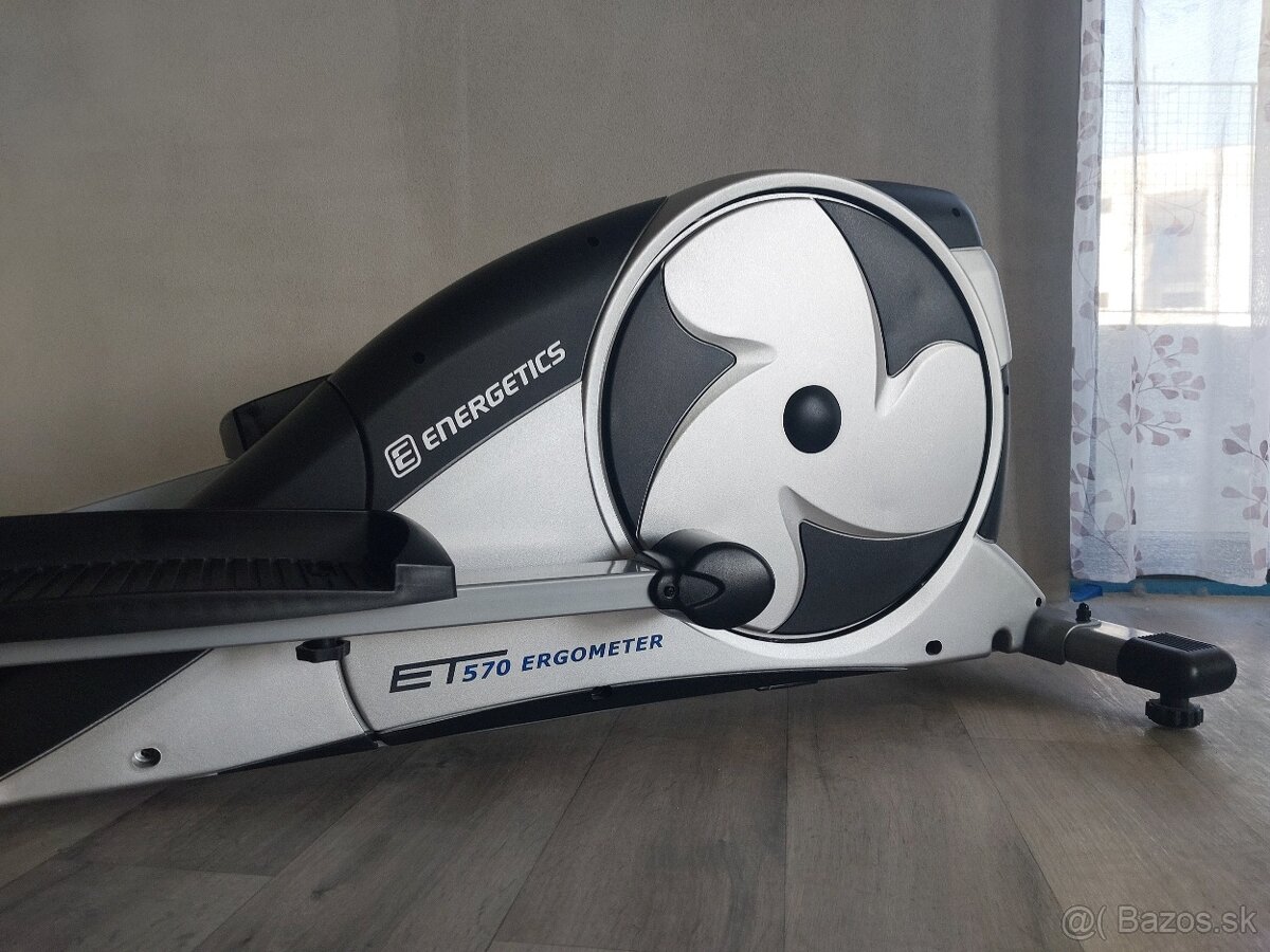 posilovací stroj - stacionárny bicykel - 2