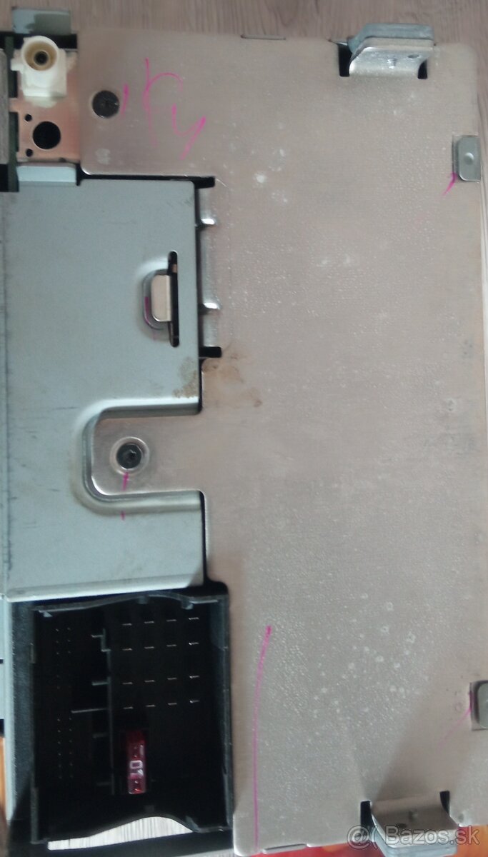 Predám originál rádio. - 2