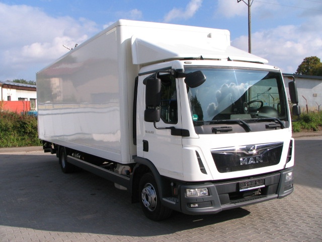 MAN TGL 12.190 4x2 chladiar s hydr. celom (dovoz). - 2