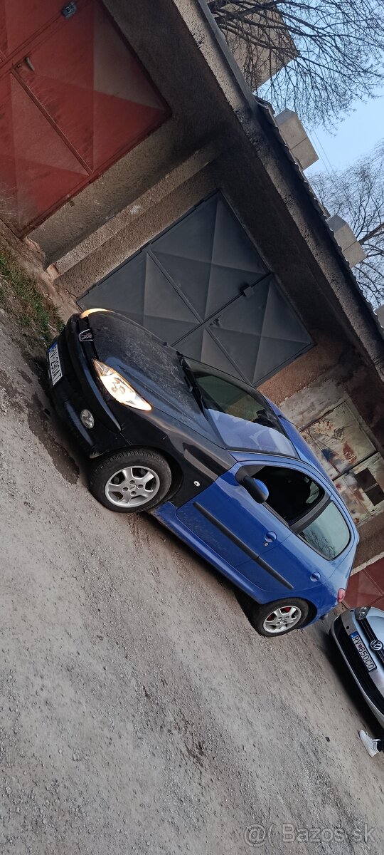 Peugeot 206 - 2