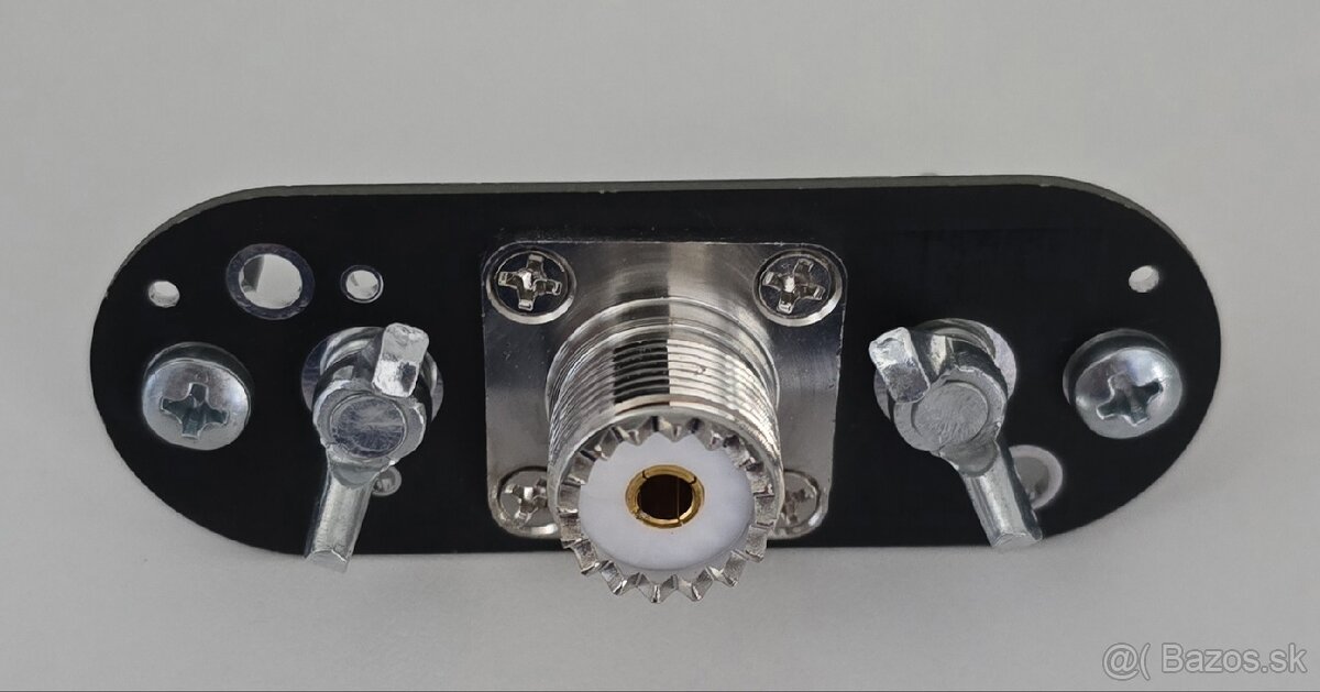 Držiak pre inverted V anténu - 2