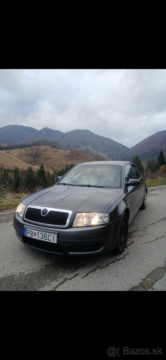 Škoda Superb - 2