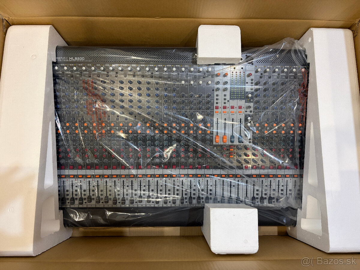 Behringer XL3200 - 2