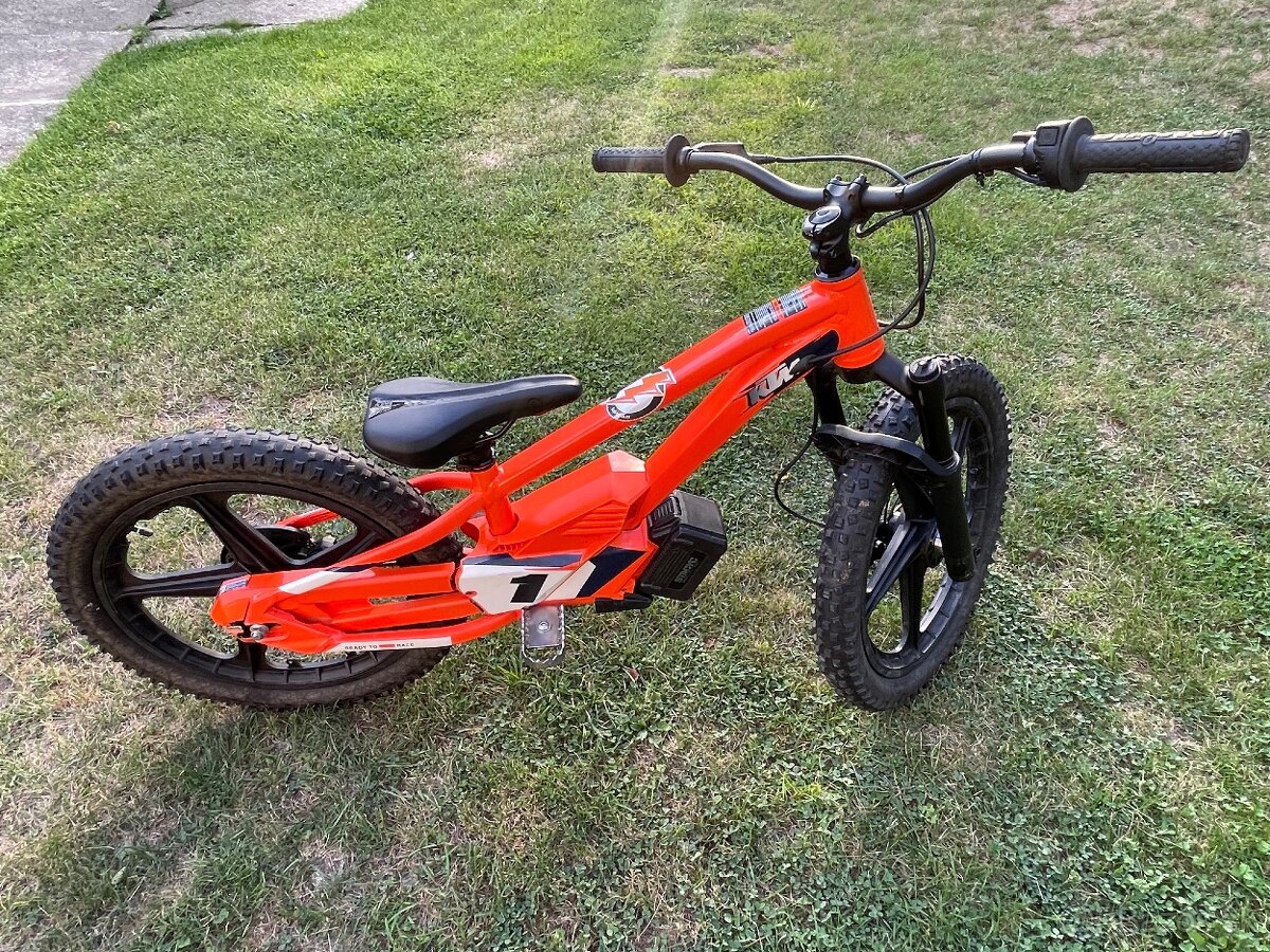 Dětská KTM SX-E 1.20 v záruce - 2