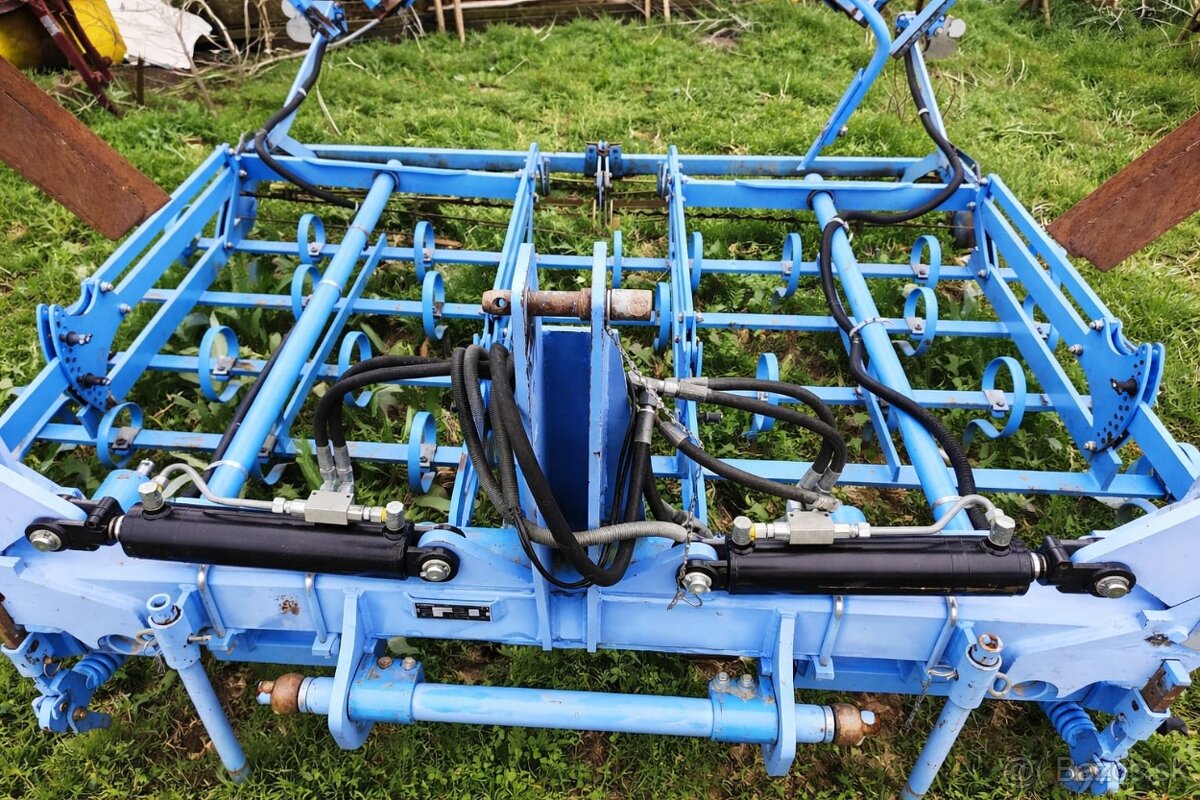 Radličkový Kyprič LEMKEN KORUND - 2
