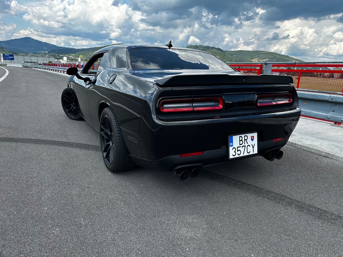 Dodge challenger 6.4 SRT 2017 - 2