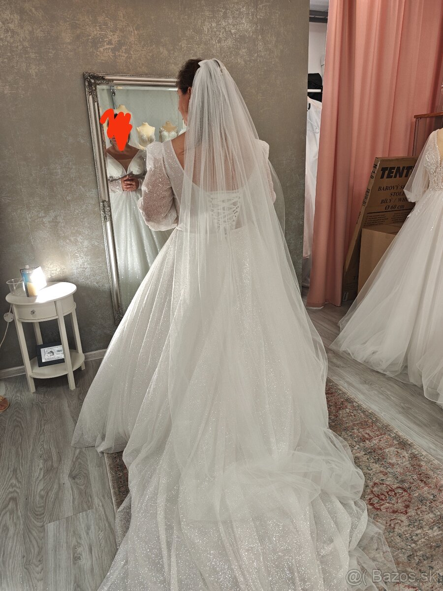 Predám nádherné svadobné šaty - 2