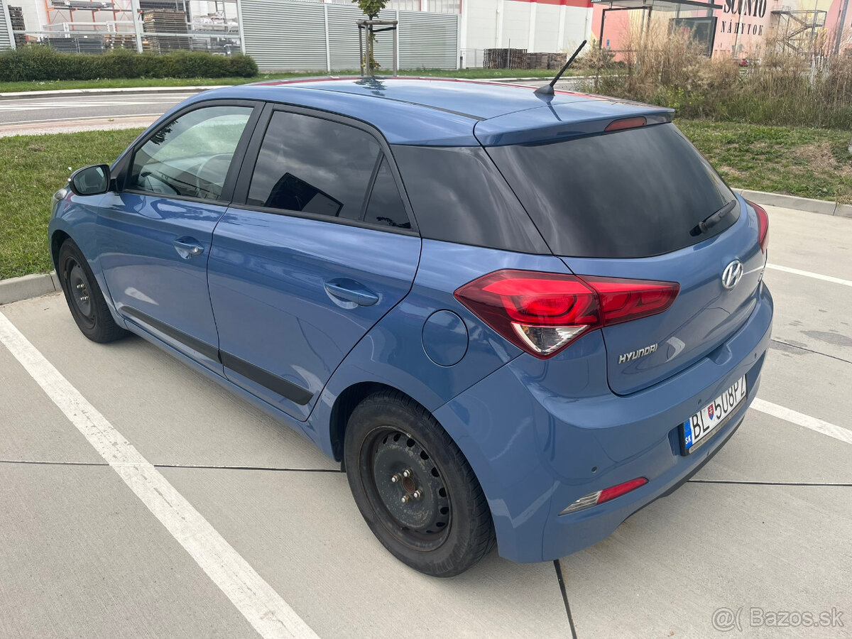 Pohodlné autíčko - 2