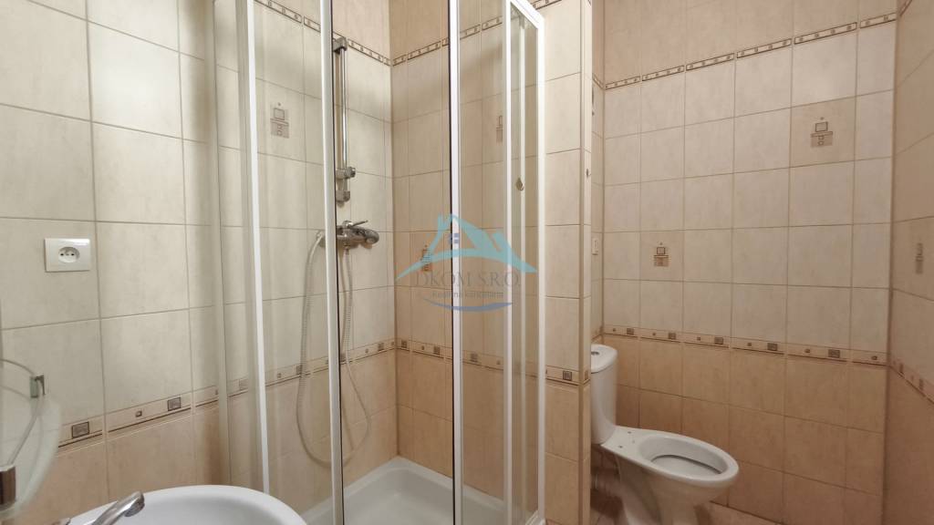 Na prenájom 1 izbový byt na ul. Venevská vo Veľkom Krtíši. - 2