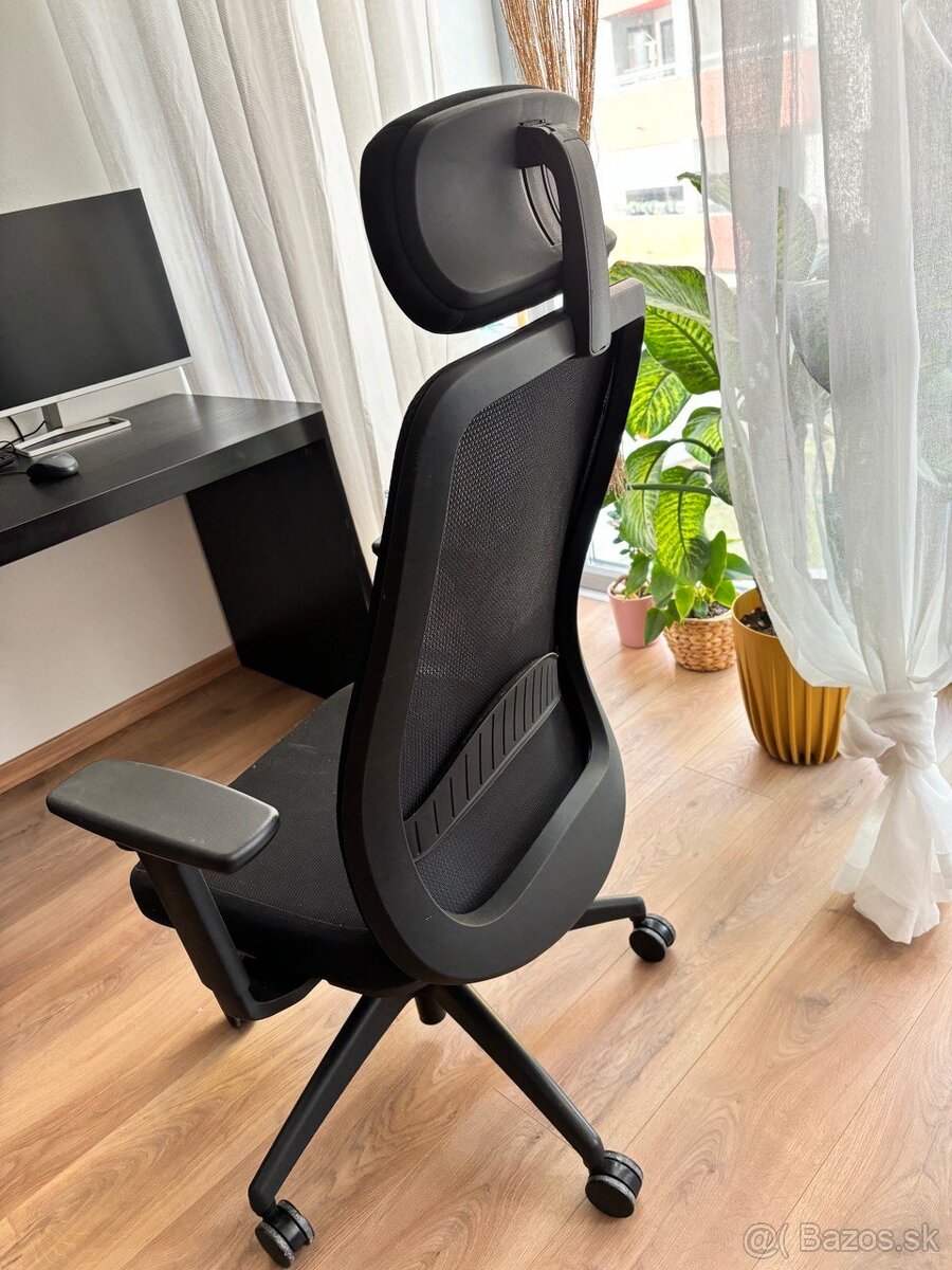 Kancelárska stolička - 2