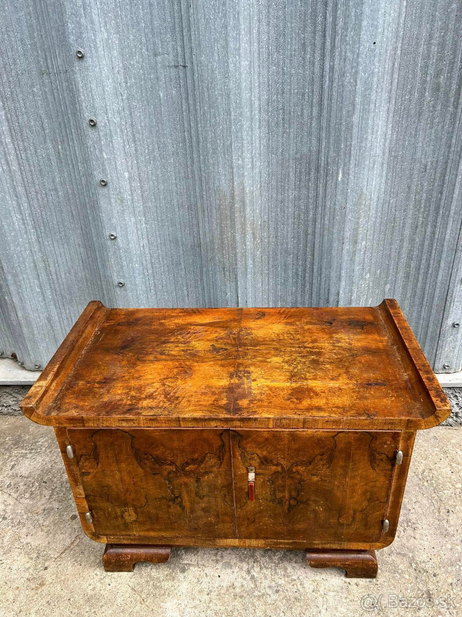 Art DECO botník / skrinka. - 2