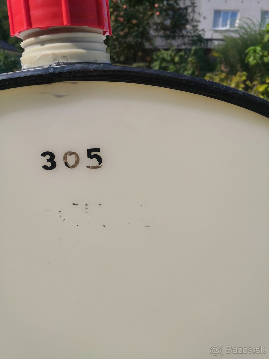 Plastovy sud na vino 300L. - 2