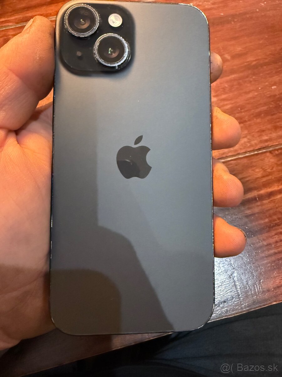 iPhone 15 128GB - 2