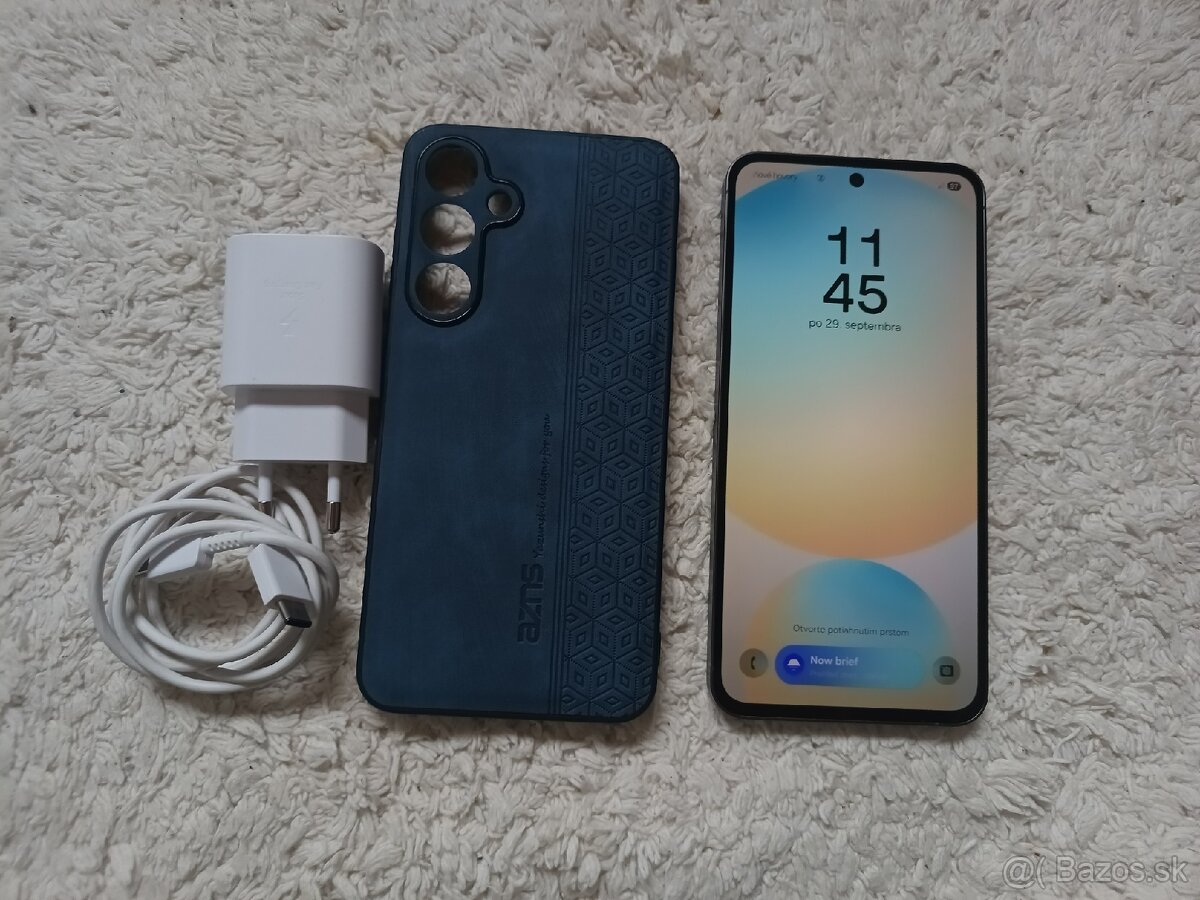 Samsung Galaxy S24FE - 2