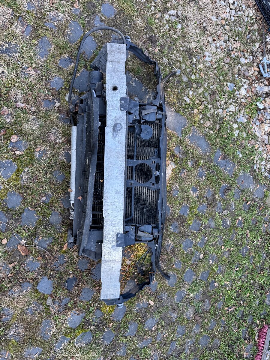 Predna stena mercedes w203/204 - 2