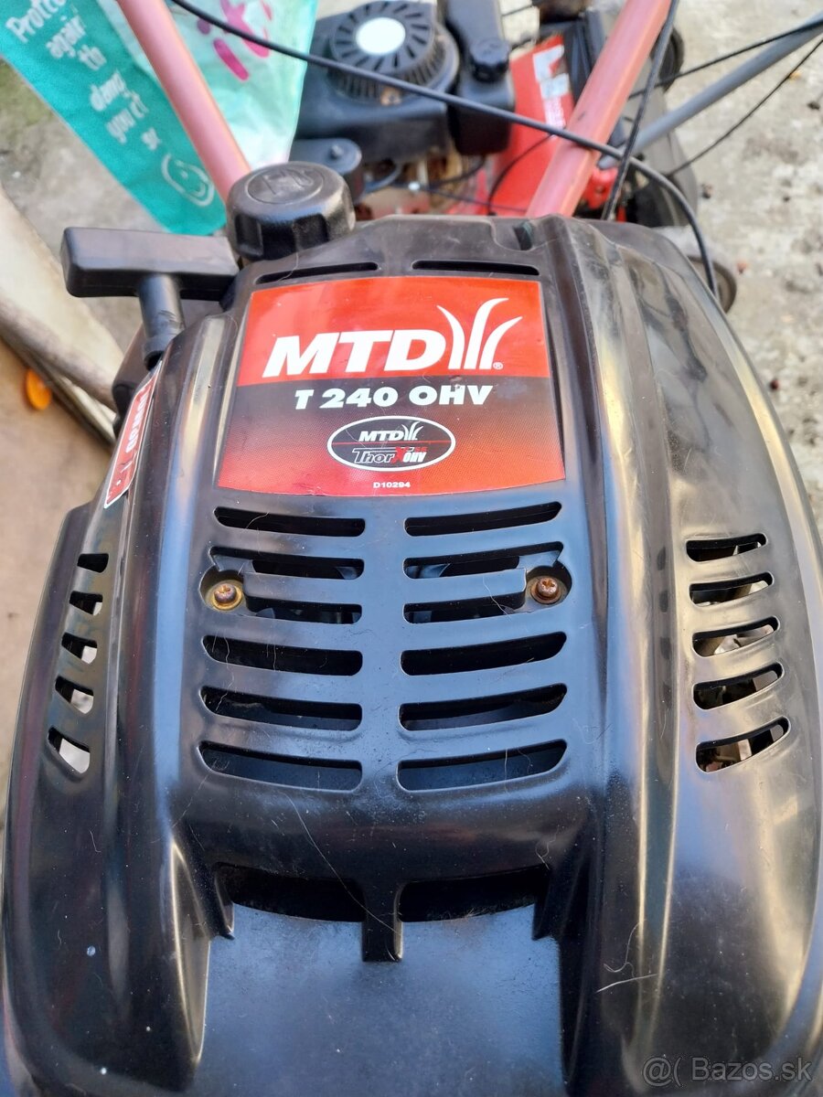 predám malotraktor MTD - 2