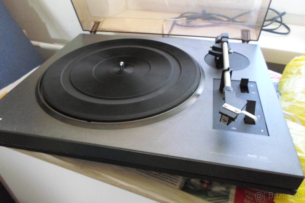 gramofon Lenco.Tesla NC300 - 2